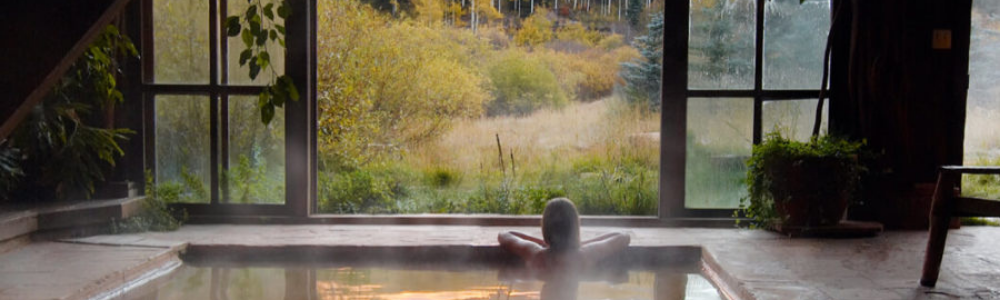 Dunton Hot Springs relax vacation